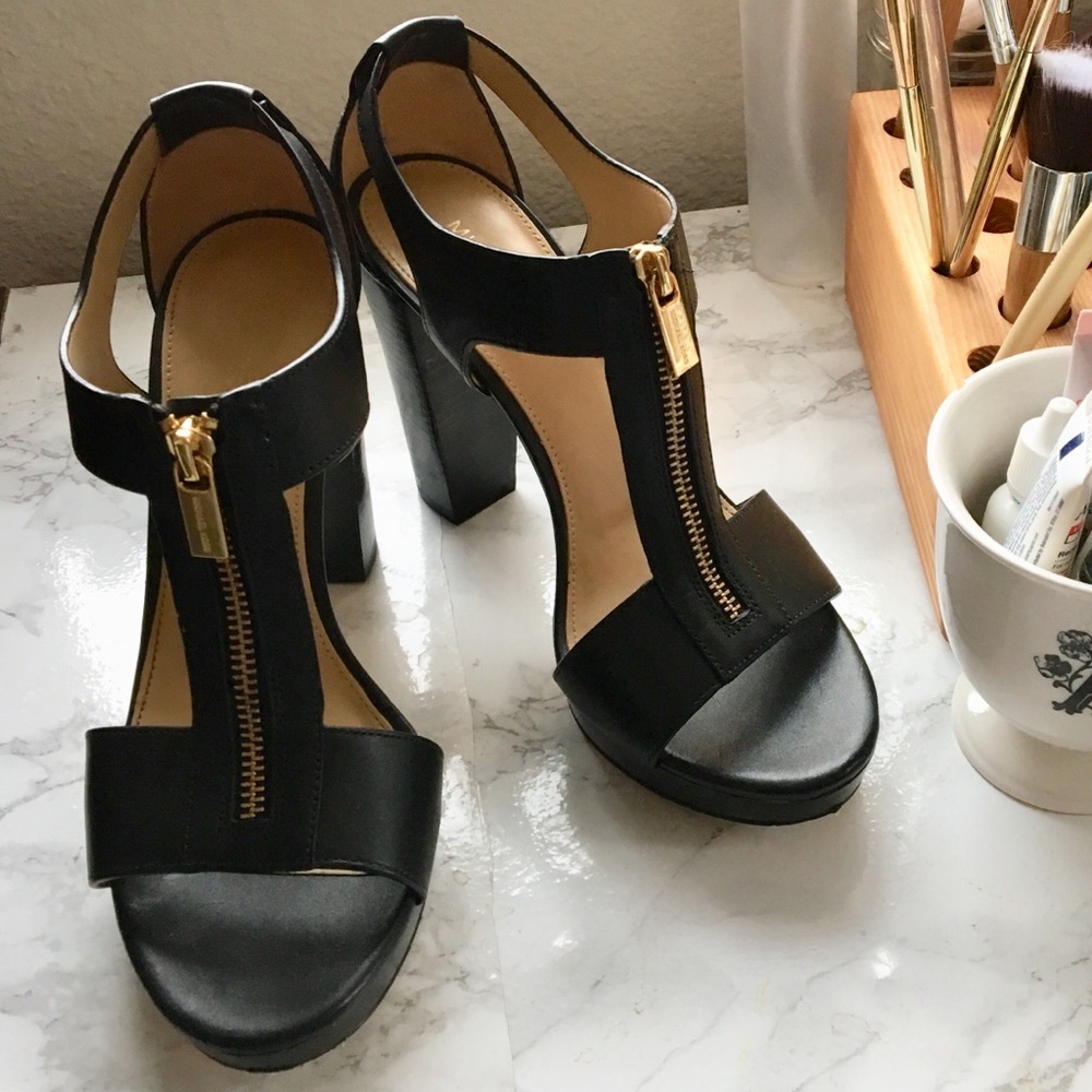 Michael Kors Berkley Leather Platform Sandal